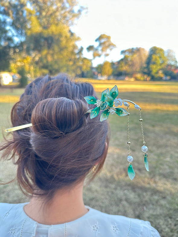 Miss Emerald Hairpin