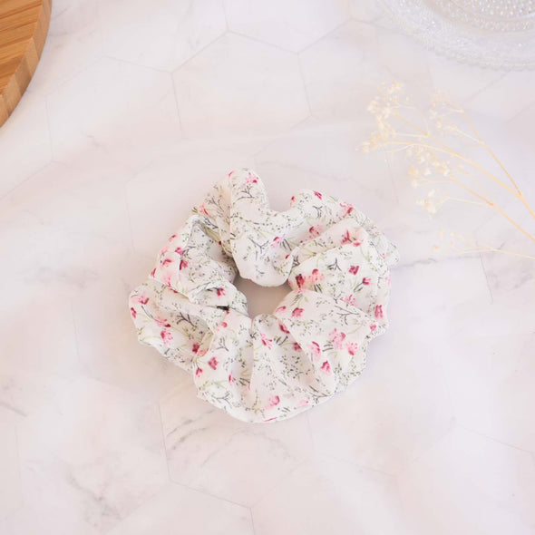 White Flower Scrunchie